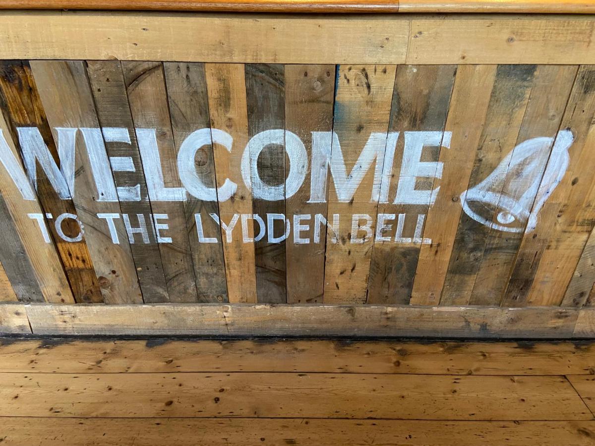 Bed and Breakfast The Lydden Bell Екстер'єр фото