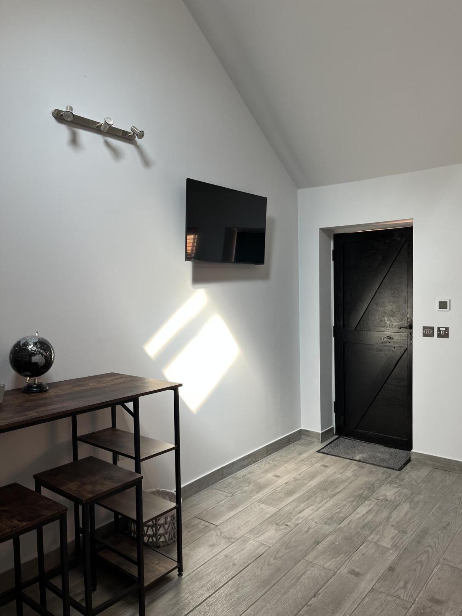 Bed and Breakfast The Lydden Bell Екстер'єр фото